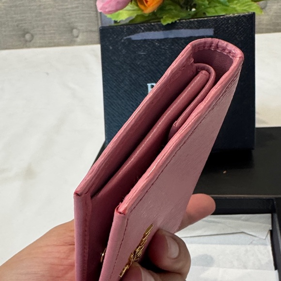Authentic Prada Rose Leather Wallet - Picture 4 of 16